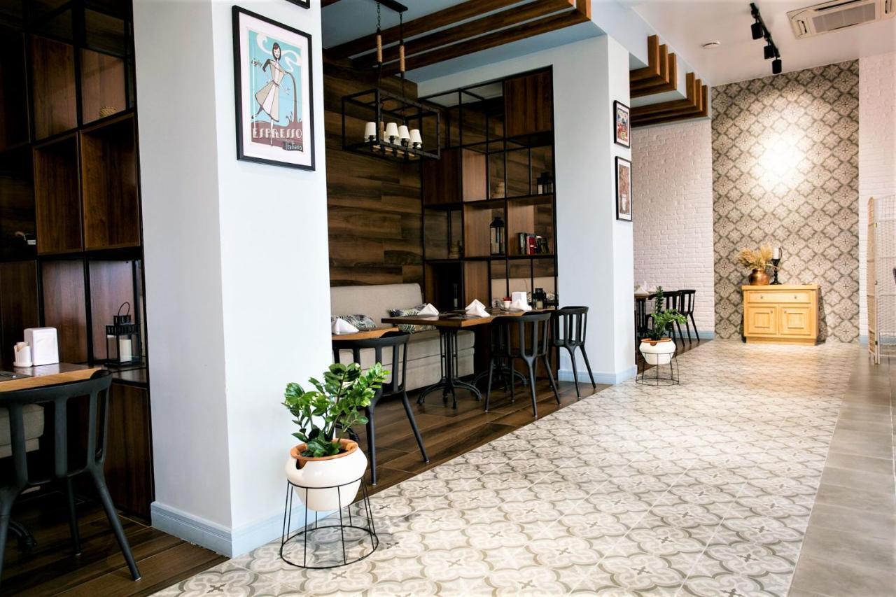 Miramar Apart Hotel & Spa Aktau  Bagian luar foto